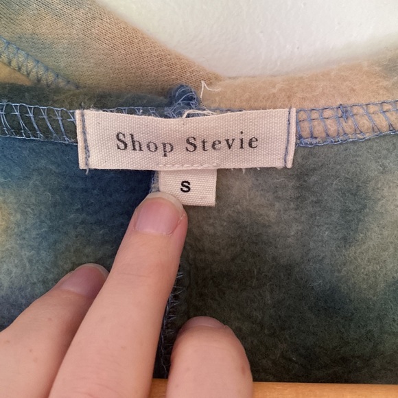 Long Hooded Sweatshirt - Picture 4 of 5